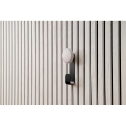 Crochet court avec bouton en bois  blanc - modèle Small Ter-Hürne