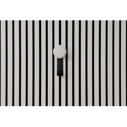 Crochet court avec bouton en bois  blanc - modèle Small Ter-Hürne