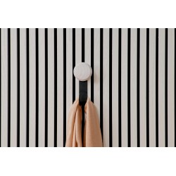 Crochet court avec bouton en bois  blanc - modèle Small Ter-Hürne