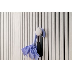 Crochet long avec bouton en bois blanc - modèle Large Ter-Hürne