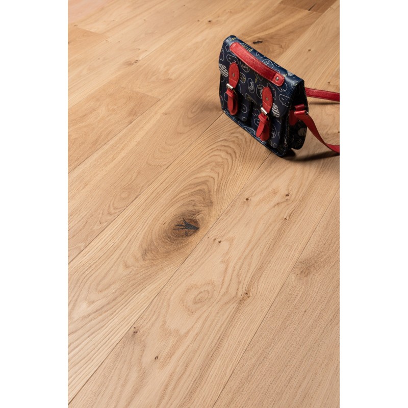 Parquet contrecollé chêne "Aspect bois brut brossé vernis mat" CLIC 5G Chêne de l'Est